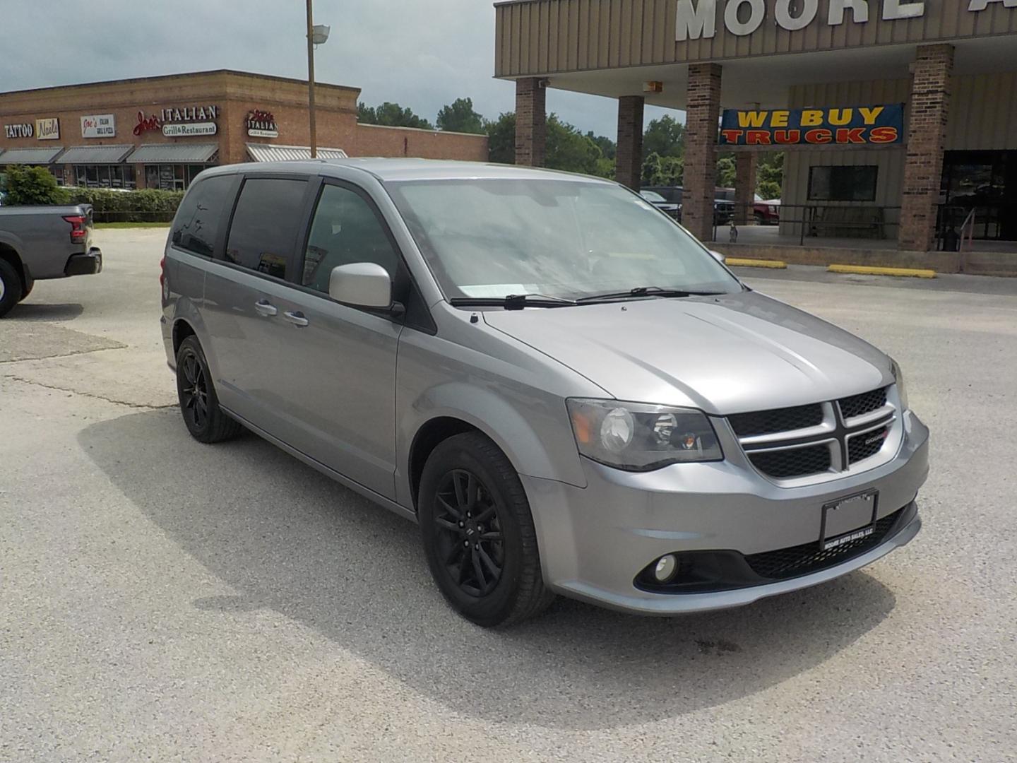 2019 Gray Dodge Grand Caravan (2C4RDGEG9KR) with an V6 engine, Automatic transmission, located at 1617 W Church Street, Livingston, TX, 77351, (936) 327-3600, 30.710995, -94.951157 - A family vehicle priced where a family can afford it!! You won't be dissapointed!! - Photo#1